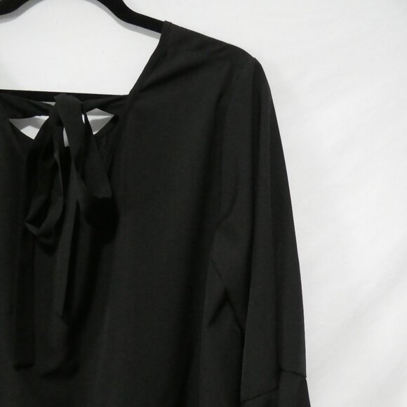 SHEIN - Curve | 1XL | Chic Black Blouse | Bell Sleeves | Back Tie Detail - Picture 12 of 15